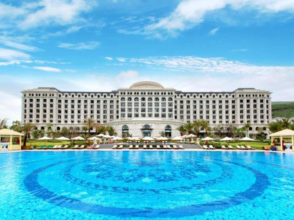 Vinpearl Discovery Rockside Nha Trang Esterno foto