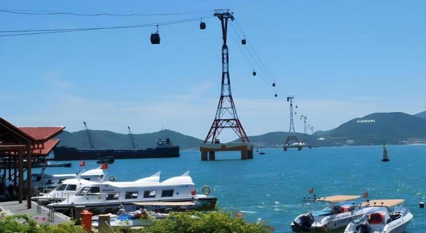 Vinpearl Discovery Rockside Nha Trang Esterno foto