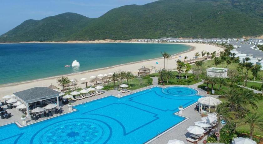 Vinpearl Discovery Rockside Nha Trang Esterno foto