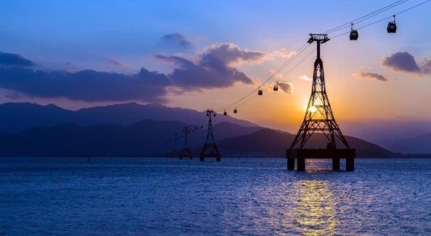 Vinpearl Discovery Rockside Nha Trang Esterno foto